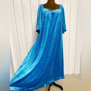 Blue Regencycore Velvet Glam Maxi Dress:Bridgerton Velour Princess Gown